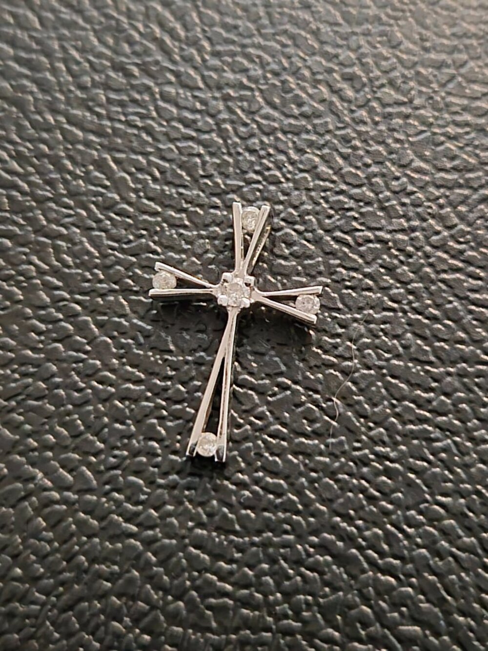 10K White Gold Diamond Cross Pendant Natural Diamonds